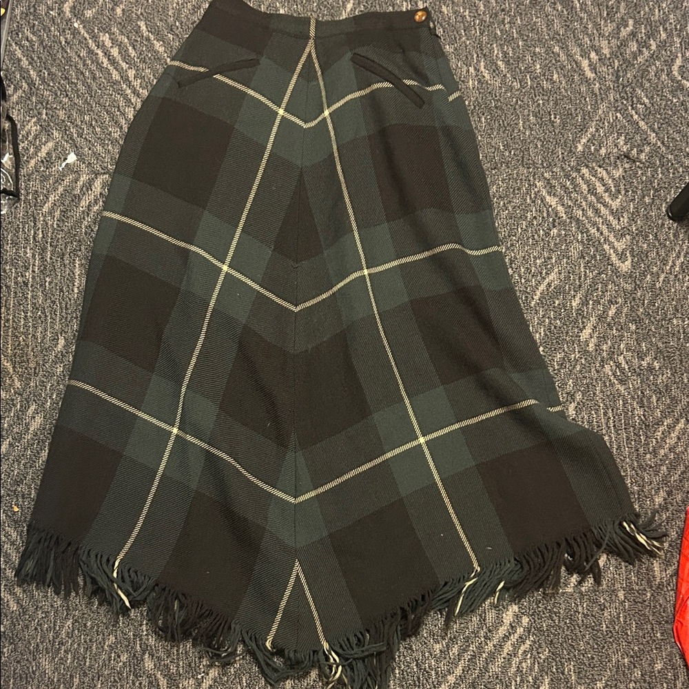 Ralph Lauren Country Black and Green Plaid A-Line Skirt 100%wool
